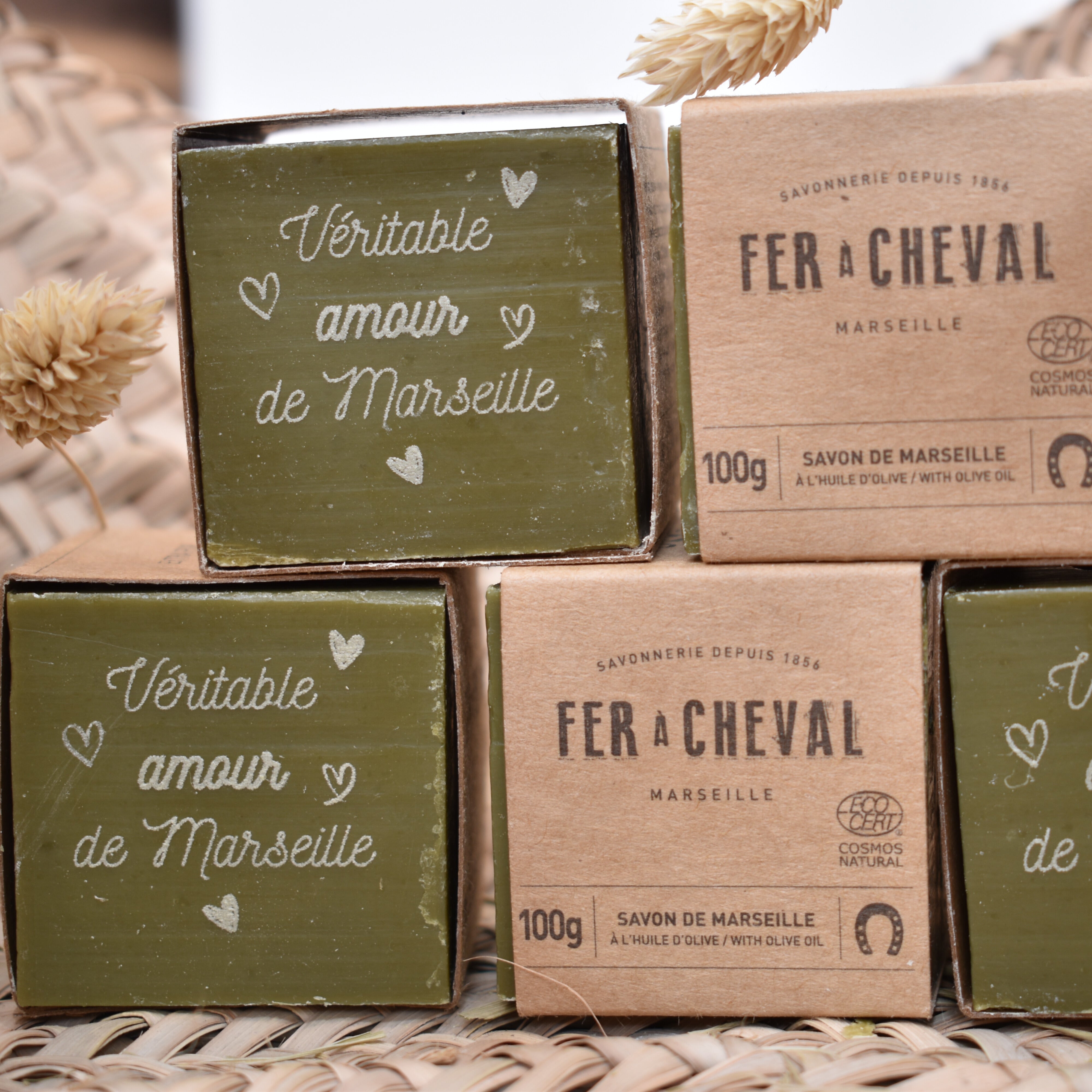 Savons de Marseille gravés Personnalisés Olive