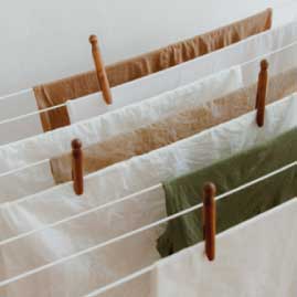 Trio Linge Propre au Naturel : Lessive 2L + 2 Sticks Détachants